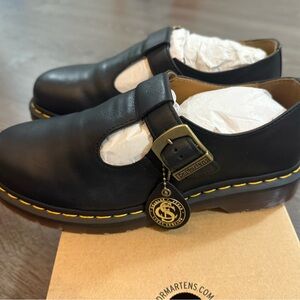 Dr Martins T Bar shoes Men US8 Women US9 New in Box